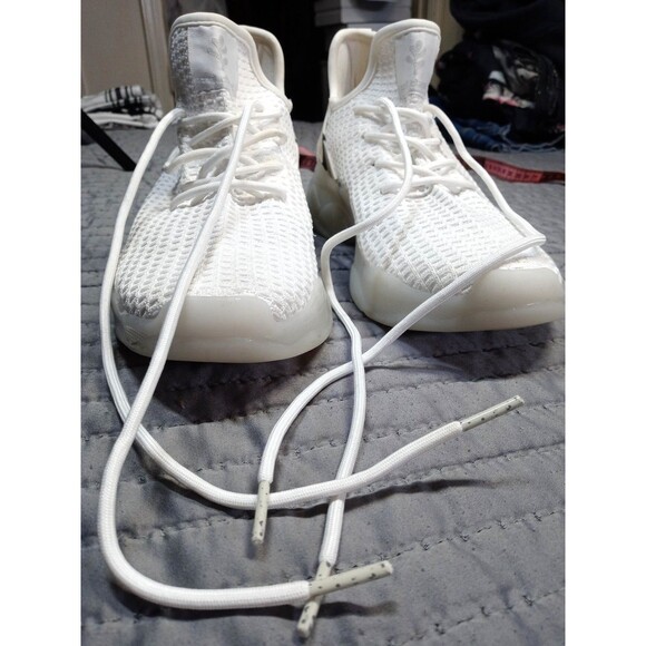 Cool Planet by Steve Madden white sneaker Size 11 - Picture 2 of 7